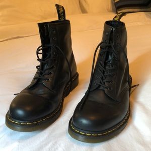 Dr. Martens Men’s 8 Eye Boots